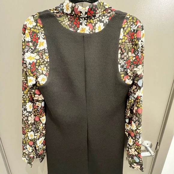 BCBGeneration Floral Sleeve Mini Dress (SMALL) - Picture 2 of 5